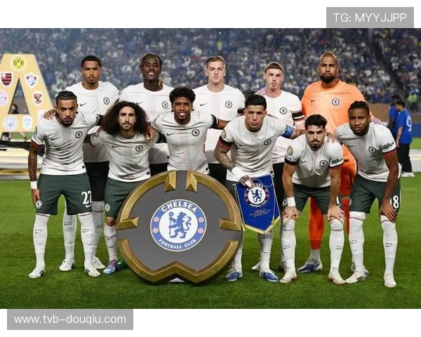 切尔西战平阿森纳，十人应战展现顽强斗志