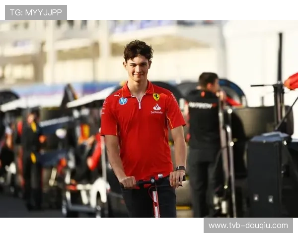 哈斯车队领队小松强调避免队内车手碰撞为第一要务 哈斯车队领队小松强调避免队内车手碰撞为第一要务