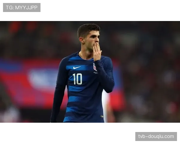 “官方：多特蒙德签下18岁捷克中场新星赫洛热克，合约至2030年”